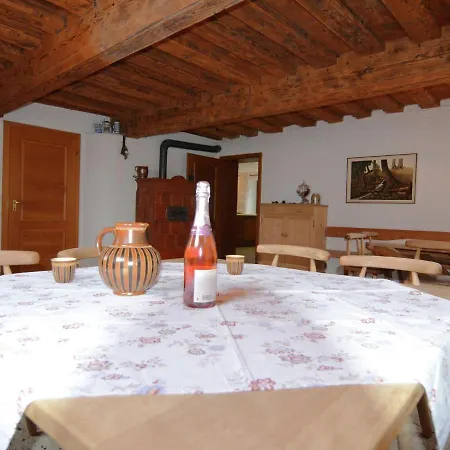Luxurious Holiday In Near Forest Perlesreut