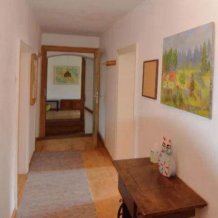 Σπίτι διακοπών Luxurious Holiday In Near Forest *