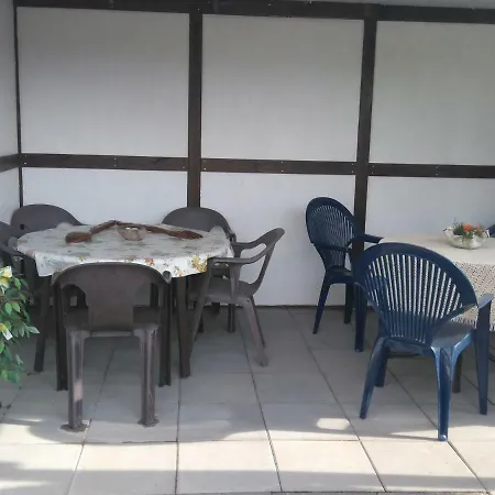 Luxurious Holiday In Near Forest Σπίτι διακοπών
